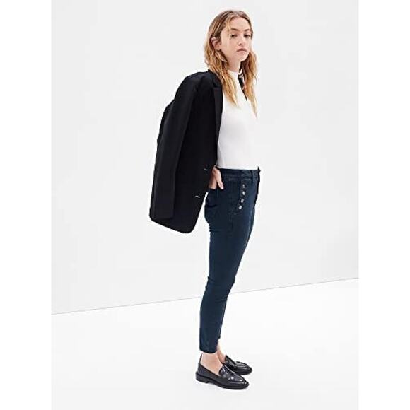 High Rise Universal Legging Jeans with Washwell 6/28 Short - Picture 3 of 9